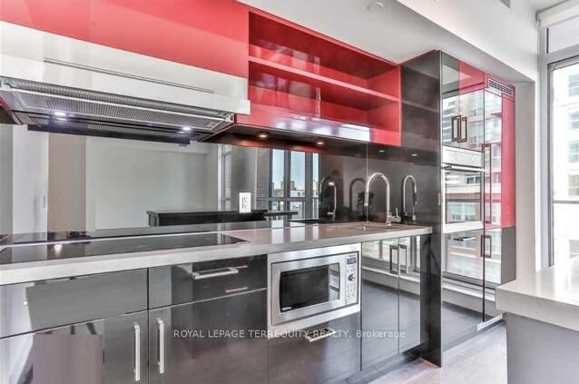 Property Photo:  39 Sherbourne Street 609  ON M5A 2P7 