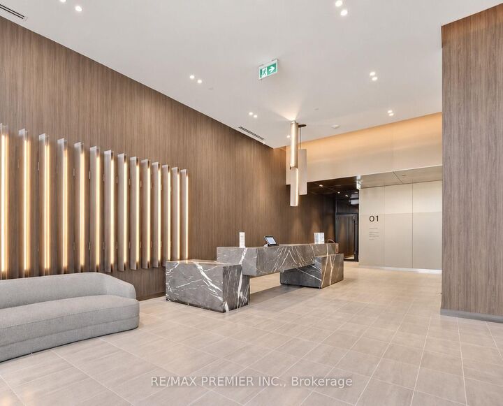 Property Photo:  91 John Street 1008  ON L8R 0B8 