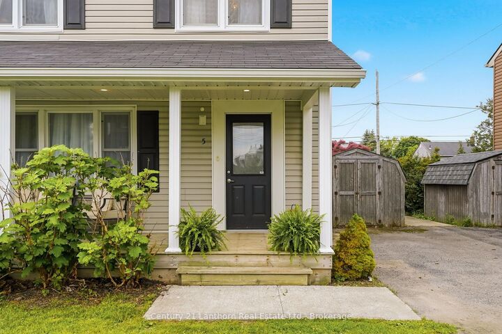 Property Photo:  5 Diverbelt Drive  ON K0K 2T0 