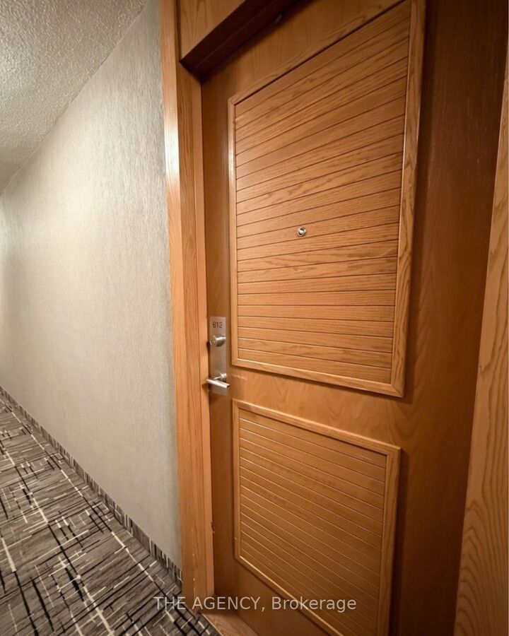 Property Photo:  219 Fort York Boulevard S 612  ON M5V 1B1 
