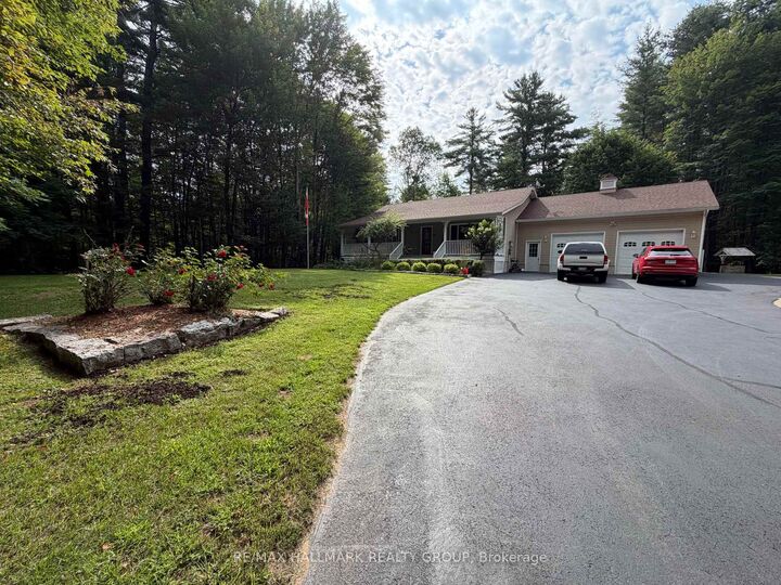 Property Photo:  161 Barron Canyon Road  ON K8A 6W7 