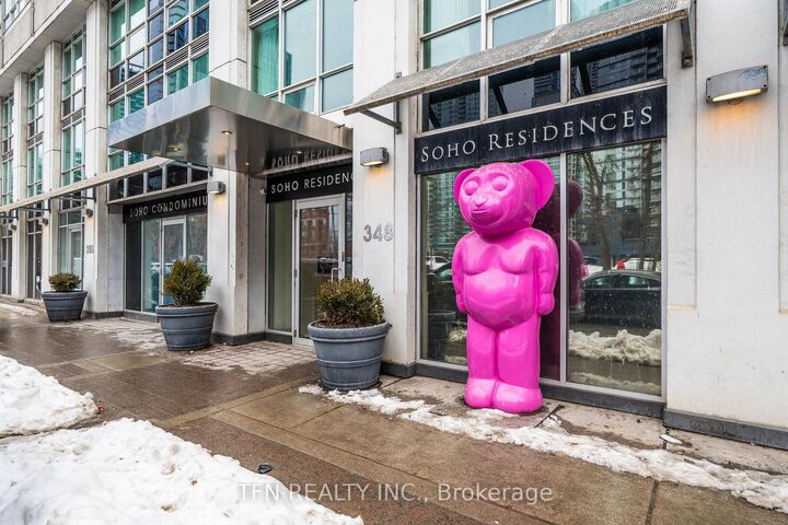 Property Photo:  350 Wellington Street W M22  ON M5V 3W9 