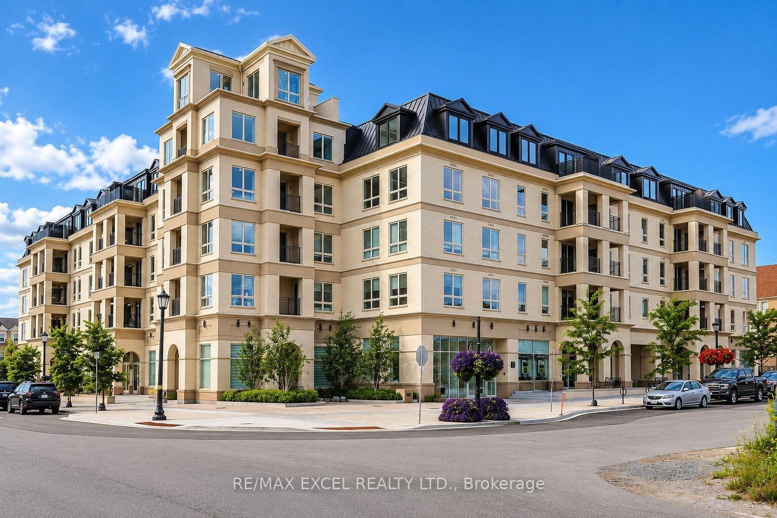 Property Photo:  101 Cathedral High Street 319  ON L6C 3L8 