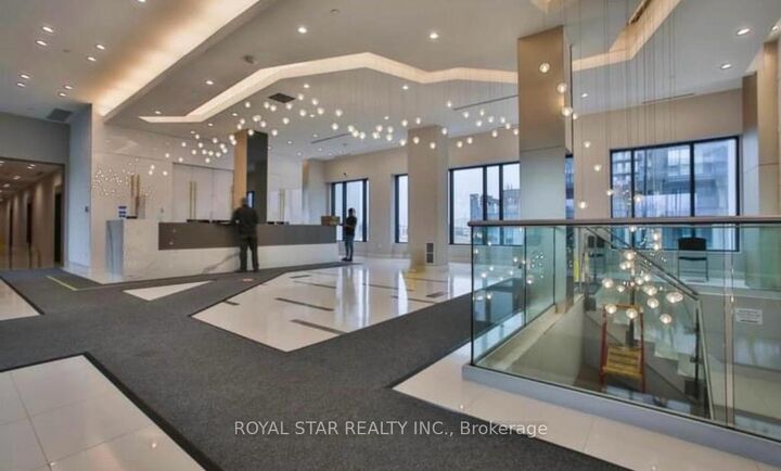Property Photo:  35 Watergarden Drive 1913  ON L5R 0G8 