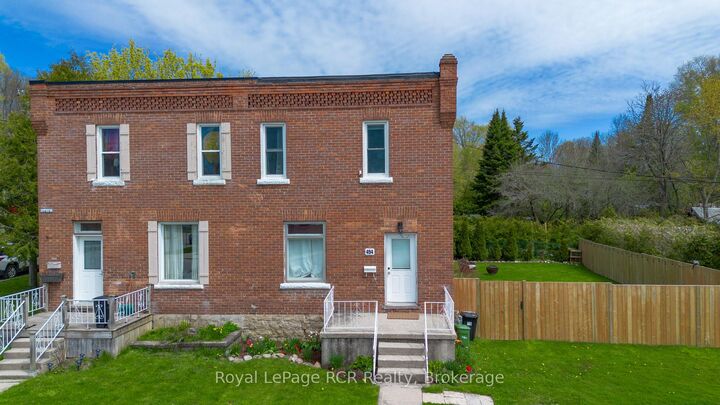 Property Photo:  494 16th Street W  ON N4K 4A4 