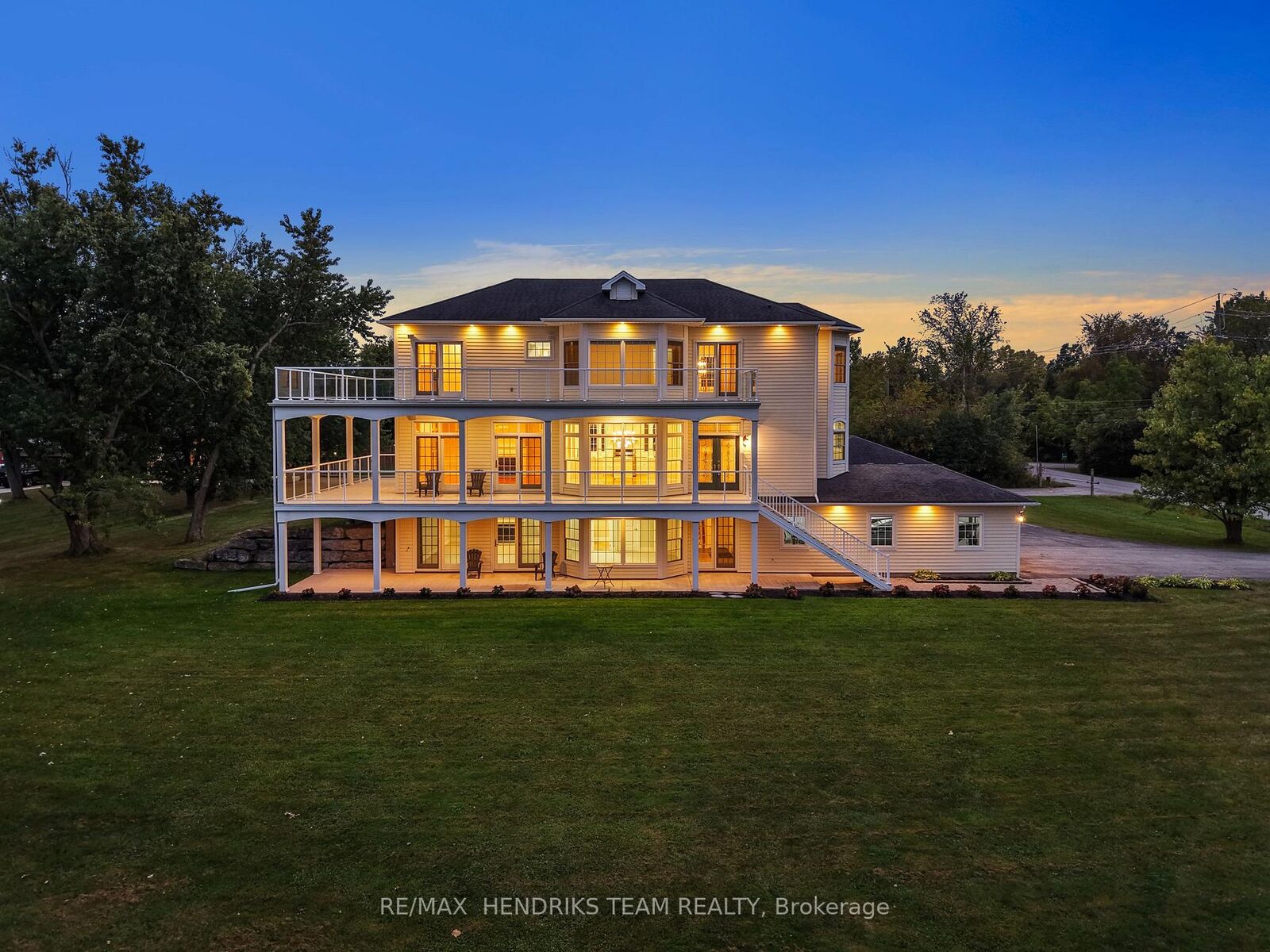Property Photo:  4069 Niagara River Parkway  ON L0S 1S0 