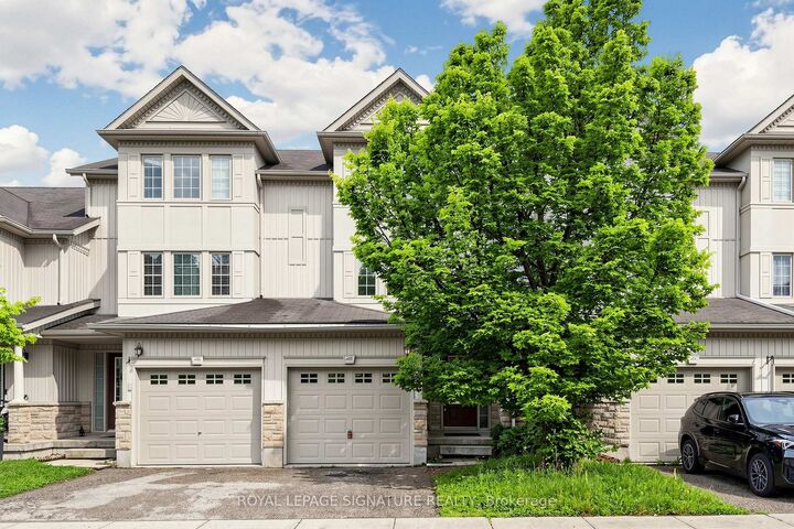 Property Photo:  110 Activa Avenue A5  ON N2E 4K4 