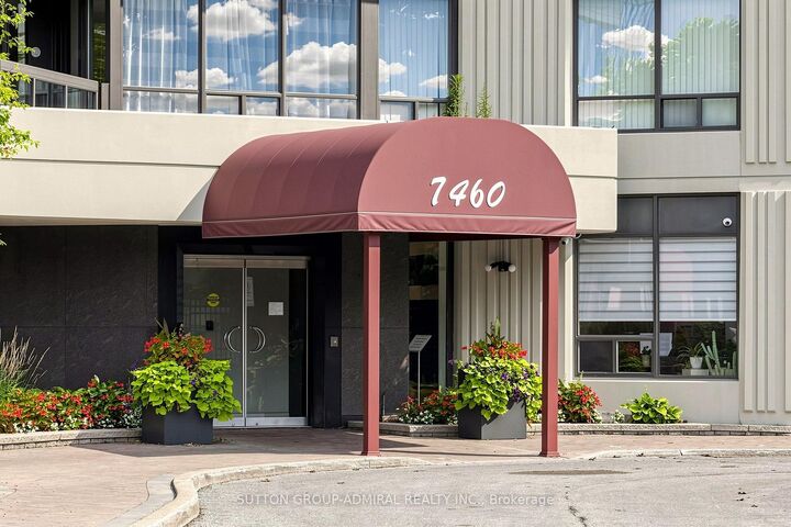 Property Photo:  7460 Bathurst Street 806  ON L4J 7K9 