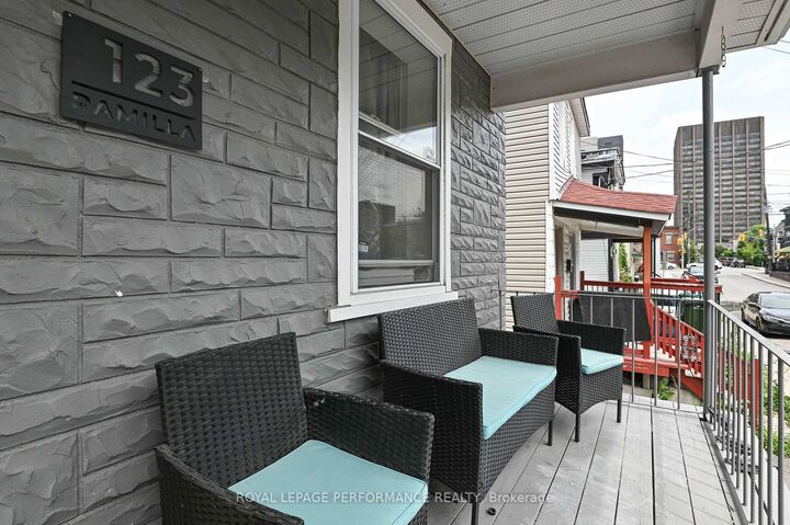Property Photo:  123 Pamilla Street 3  ON K1S 3K9 