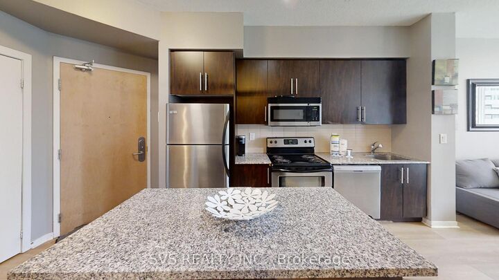 Property Photo:  55 Bremner Boulevard 1705  ON M5J 0A6 