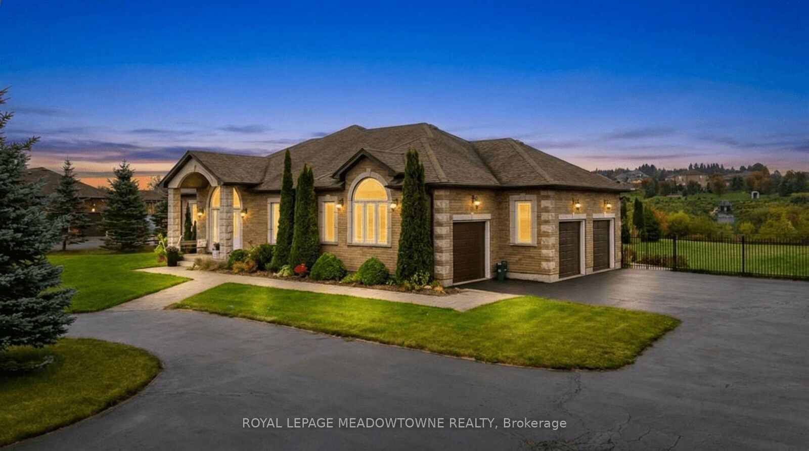 Property Photo: 50 Stewart Drive ON N1H 6H7