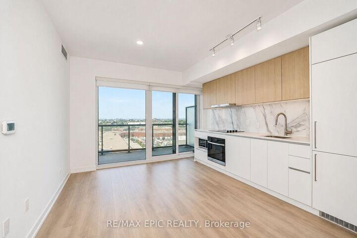 Property Photo:  1100 Sheppard Avenue W 928  ON M3K 0E4 