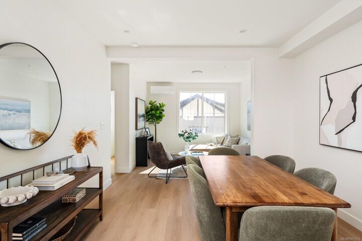 Property Photo: 3439 Trumpeter St #5 BC V9C 0R5
