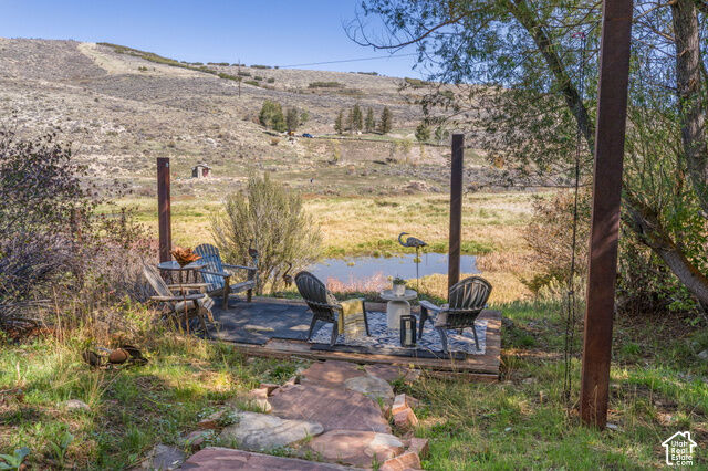 Property Photo:  