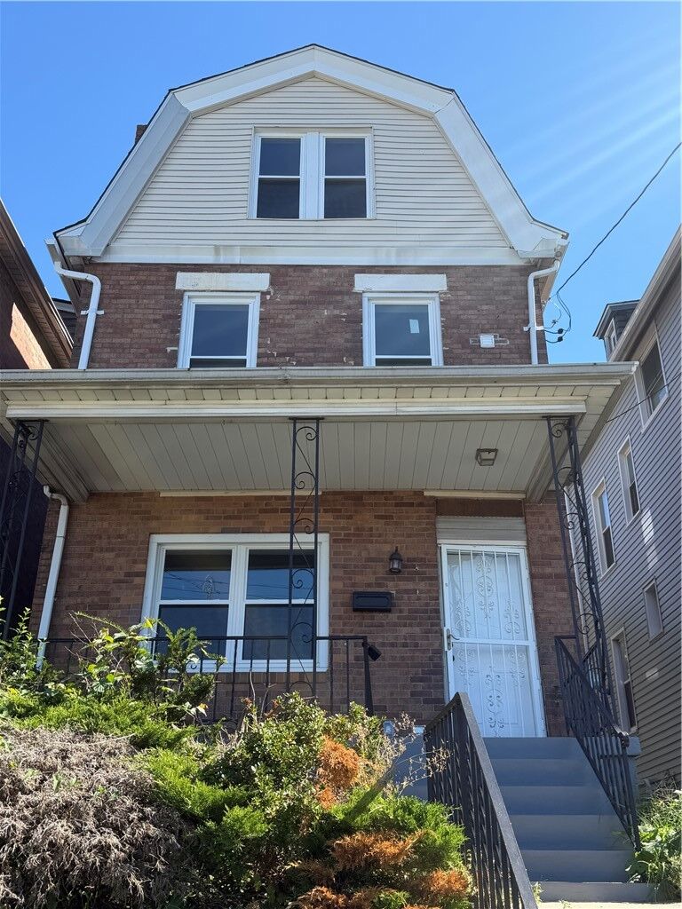 Property Photo:  3426 Webster Ave  PA 15219 