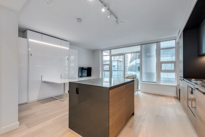 Property Photo:  1289 Hornby Street 1003  BC V6Z 1W4 