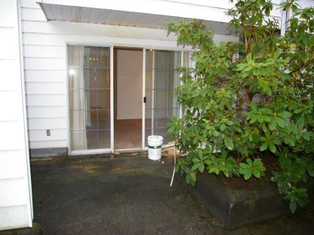 Property Photo:  707 8 Street 113  BC V3M 3S6 