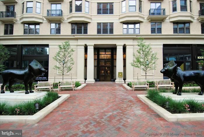 Property Photo: 7710 Woodmont Avenue 1207 MD 20814