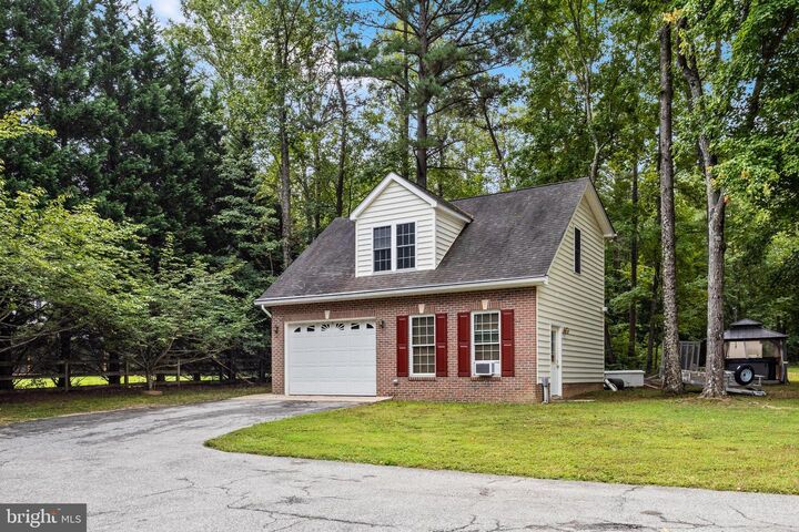 Property Photo:  6830 Buckeye Drive  MD 20637 