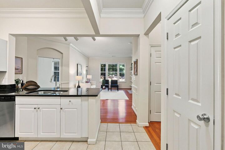 Property Photo:  7 Booth Street 110  MD 20878 