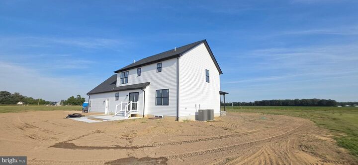 Property Photo: 16986 Oak Road DE 19933