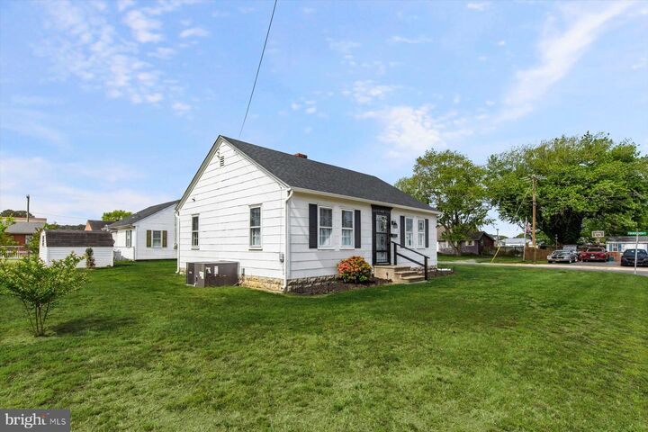 Property Photo: 1400 Linden Drive MD 21851