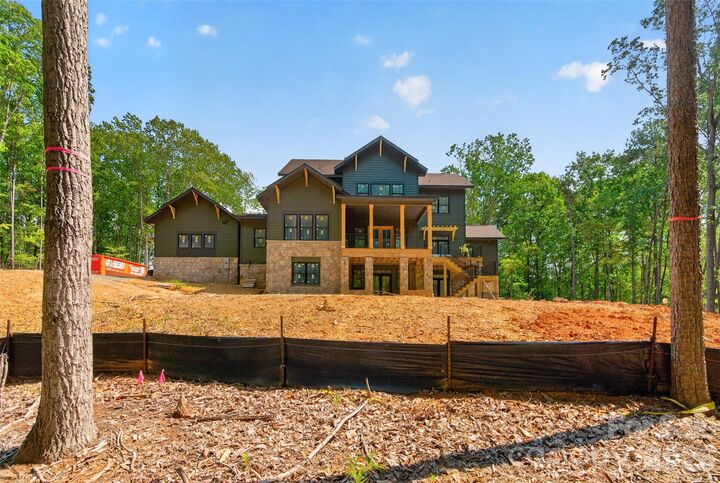 Property Photo:  9215 Island Point Road  NC 28278 