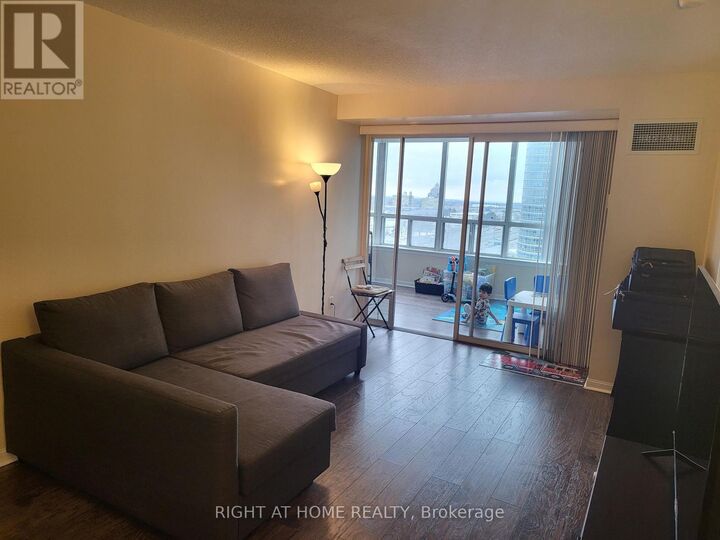Property Photo: 88 Corporate Drive 1502 ON M1H 3G6