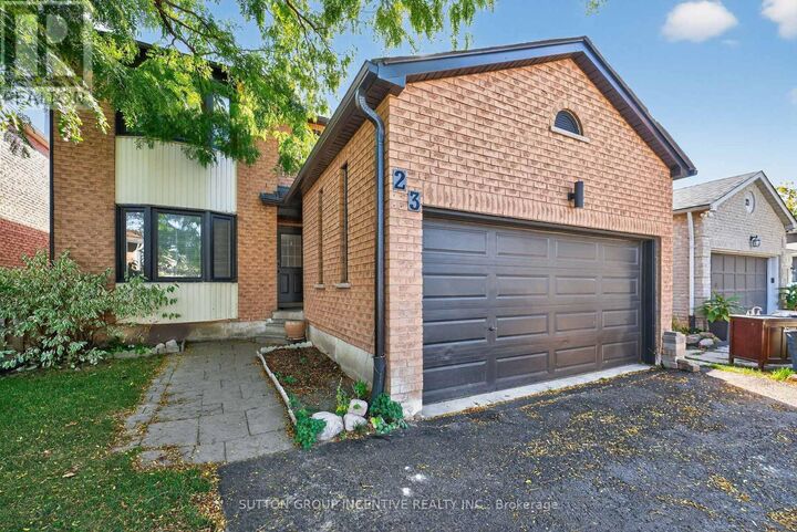 Property Photo:  23 Blair Crescent  ON L4M 5Y7 