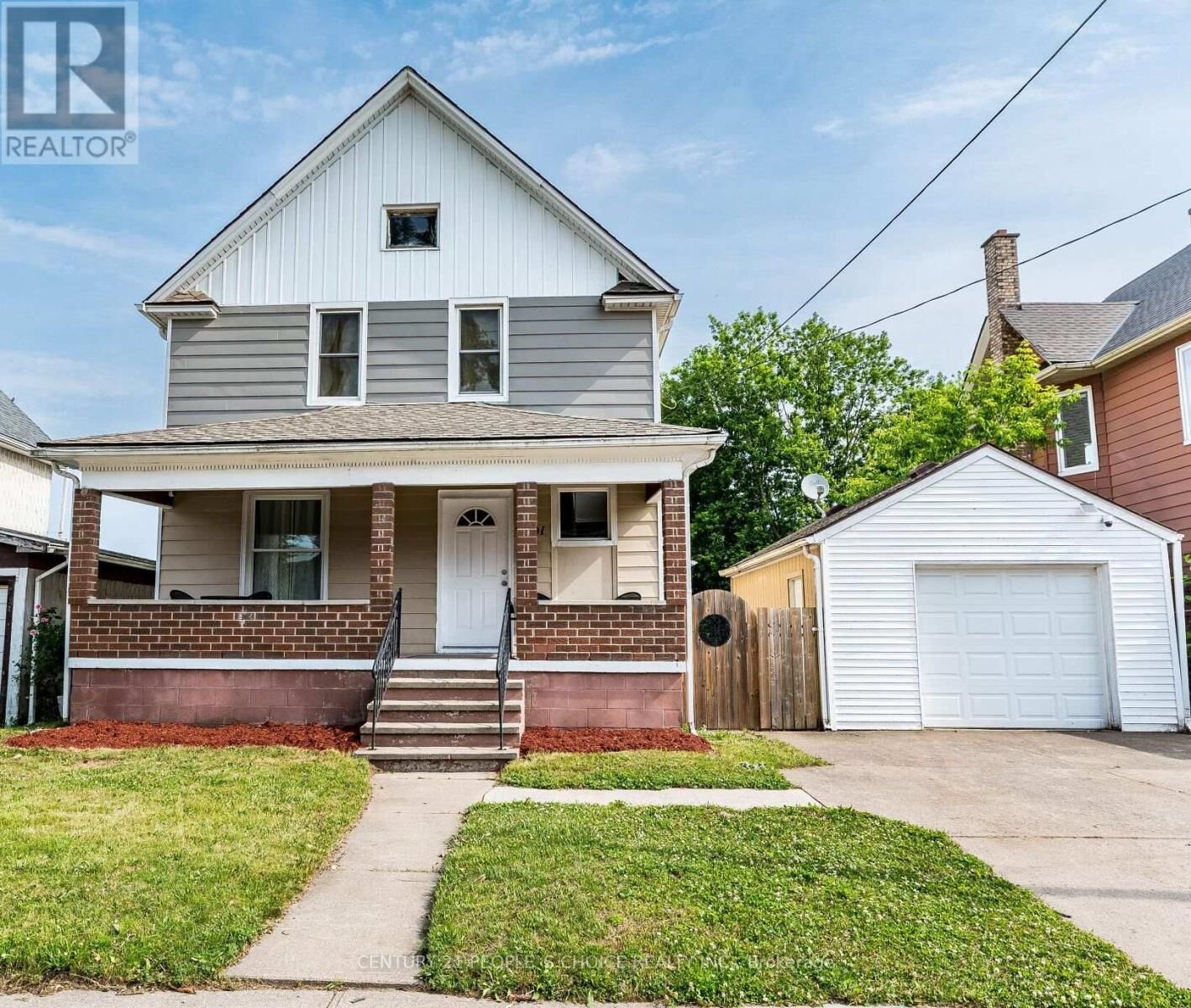 Property Photo:  5001 Kitchener Street  ON L2G 1A9 
