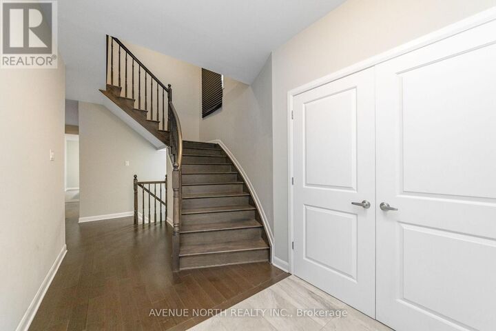 Property Photo:  246 Aquarium Avenue  ON K4A 1L2 