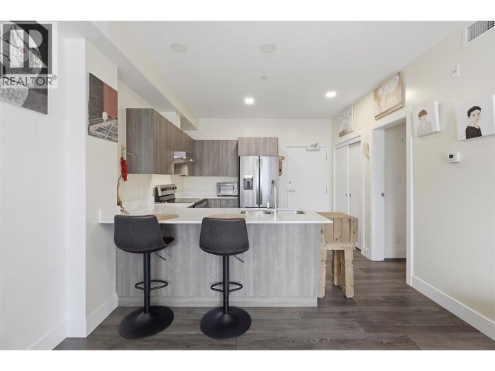 Property Photo:  444 St Paul Street 507  BC V2C 2J6 