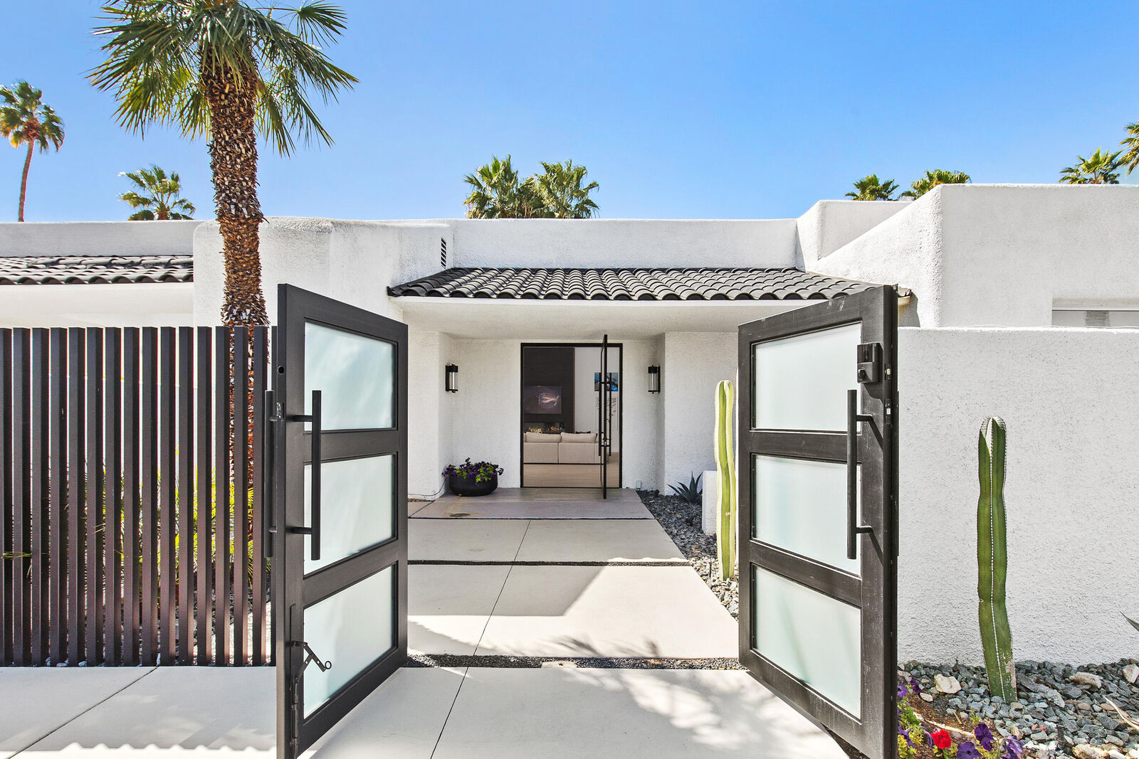 Property Photo: 45635 Camino Del Rey CA 92210