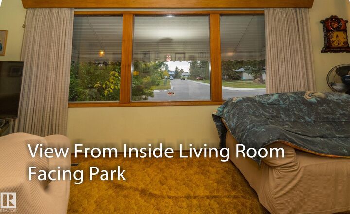 Property Photo:  10512 55 Avenue NW  AB T6H 0W7 