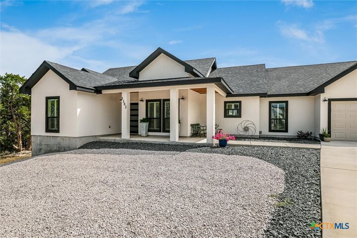 Property Photo:  1382 Primrose Path  TX 78133 