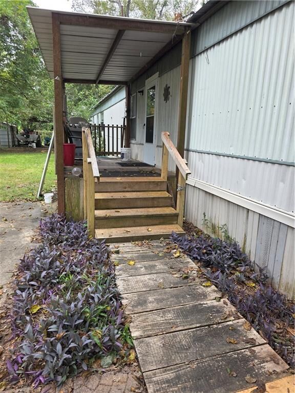 Property Photo:  1029 Vick Maddie Street  LA 71369 