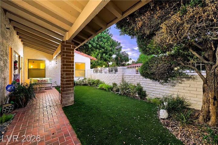 Property Photo: 2200 Plaza Del Puerto NV 89102