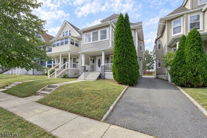Property Photo:  42 N Willow St  NJ 07042 