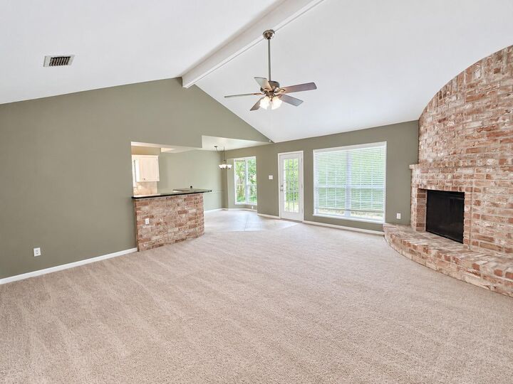 Property Photo:  2026 Arcadia Drive  TX 77498 