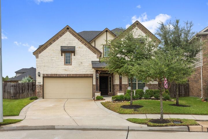 Property Photo: 3532 Imperial Cove Court TX 77386