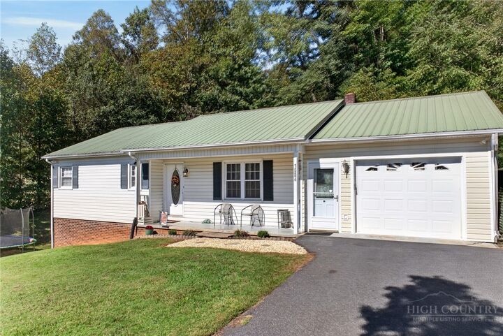 Property Photo:  1504 Nc Highway 268  NC 28645 