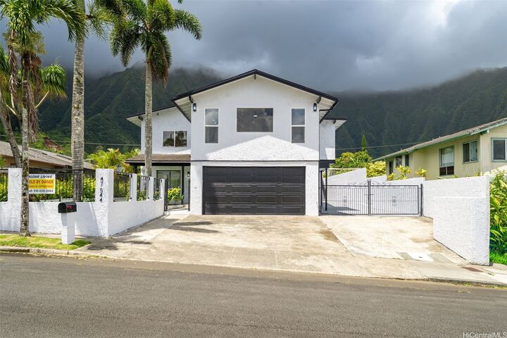 Property Photo: 47-544 Hakuhale Street HI 96744