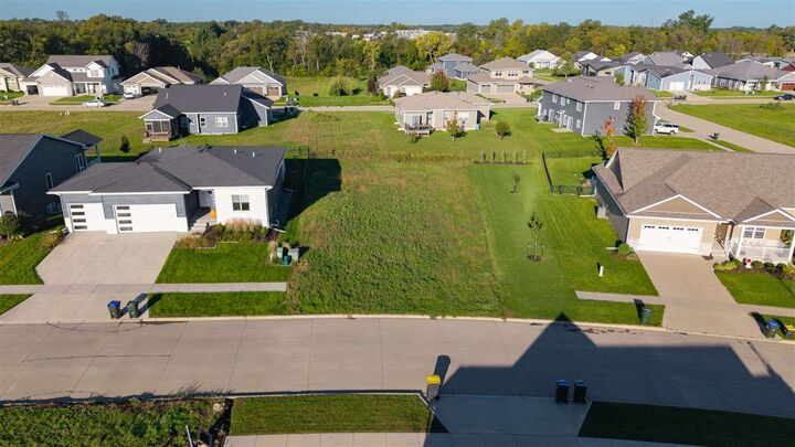 Property Photo: 645 Hanks Drive IA 52240