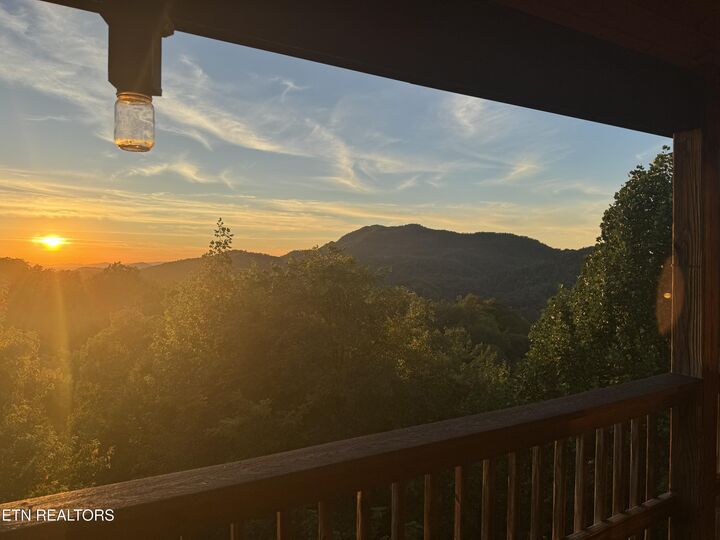 Property Photo: 3248 Grouse Ridge Lane TN 37862