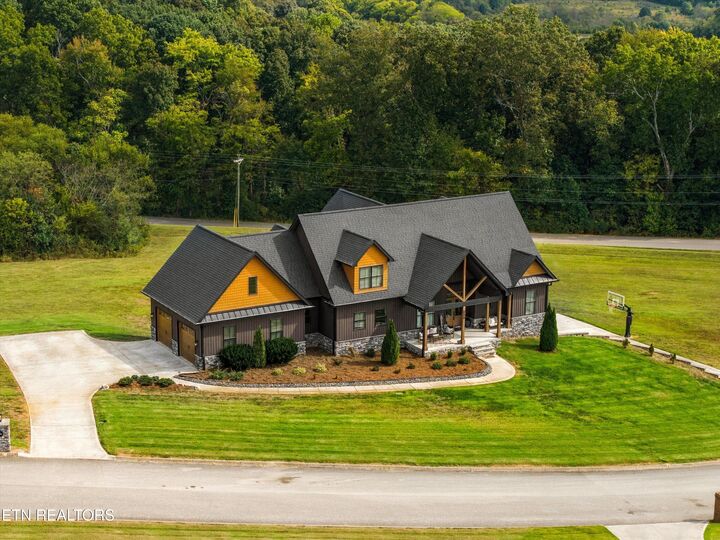 Property Photo: 200 James Ridge Rd TN 37774