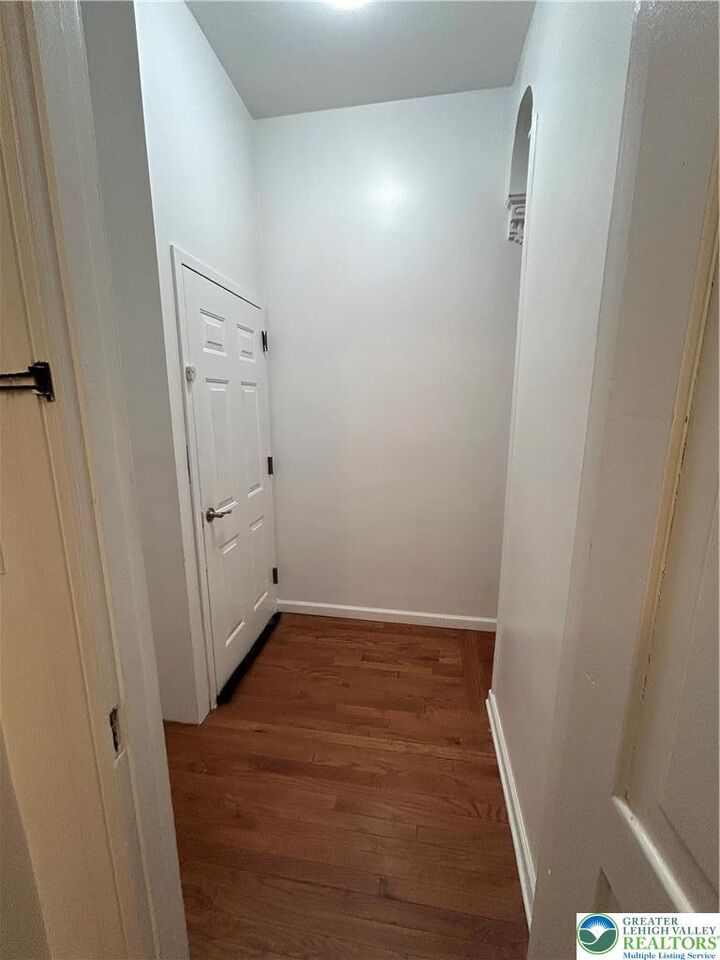 Property Photo:  1137 Linden Street 2  PA 18102 