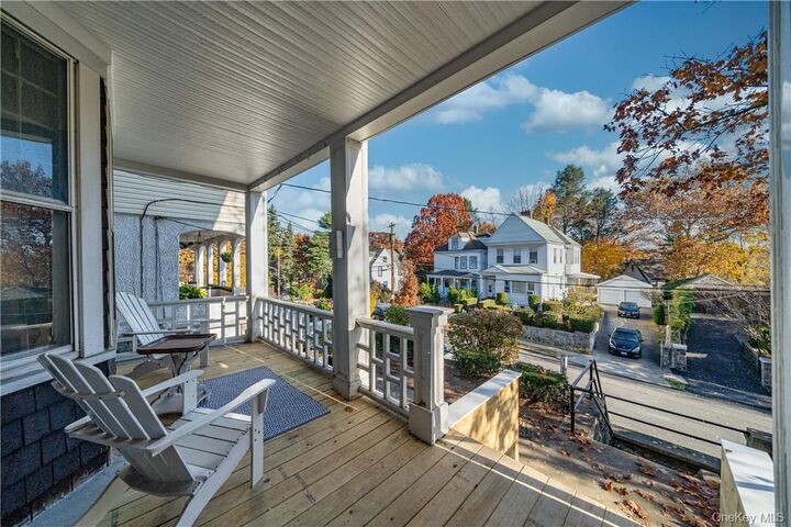 Property Photo:  71 Rossmore Avenue  NY 10708 