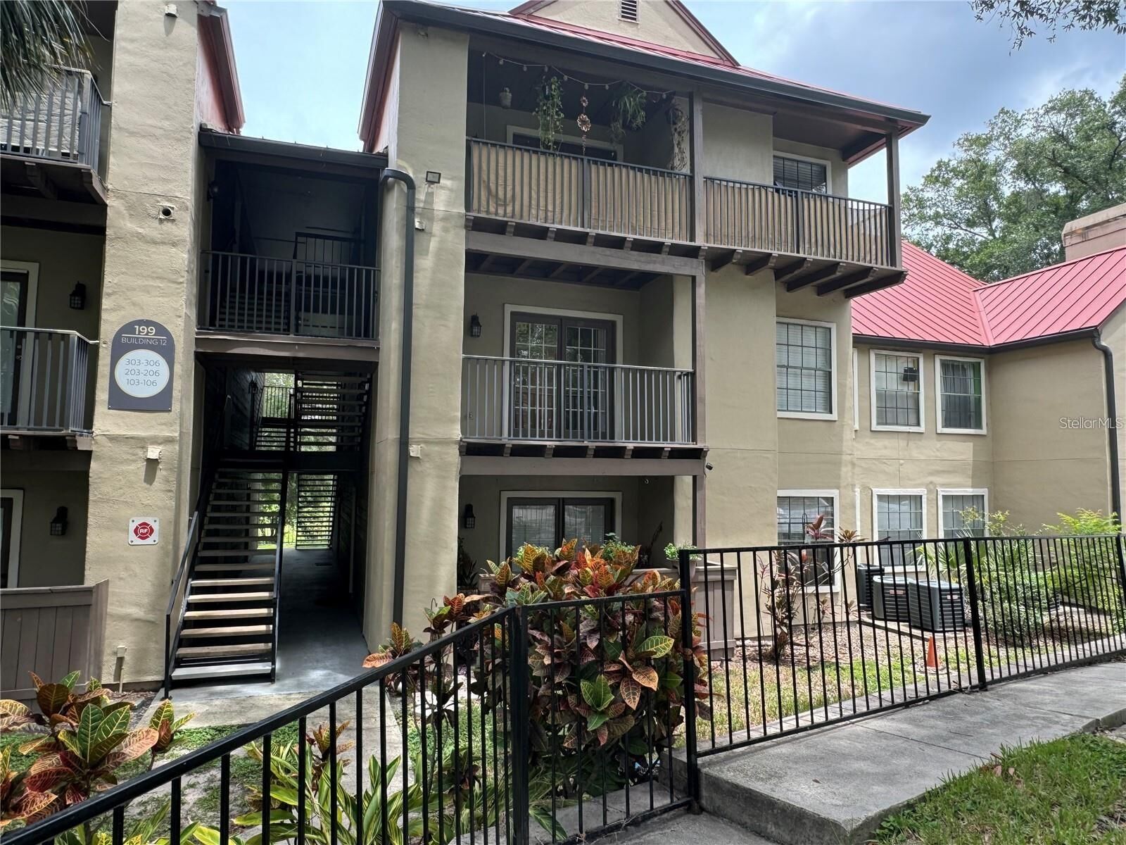 Property Photo:  199 Afton Sq 203  FL 32714 