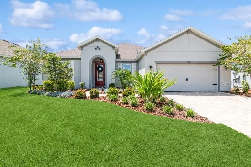 Property Photo: 5315 Gavella Cove FL 34221