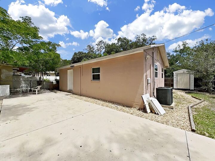 Property Photo:  1514 E North Bay Street B  FL 33610 